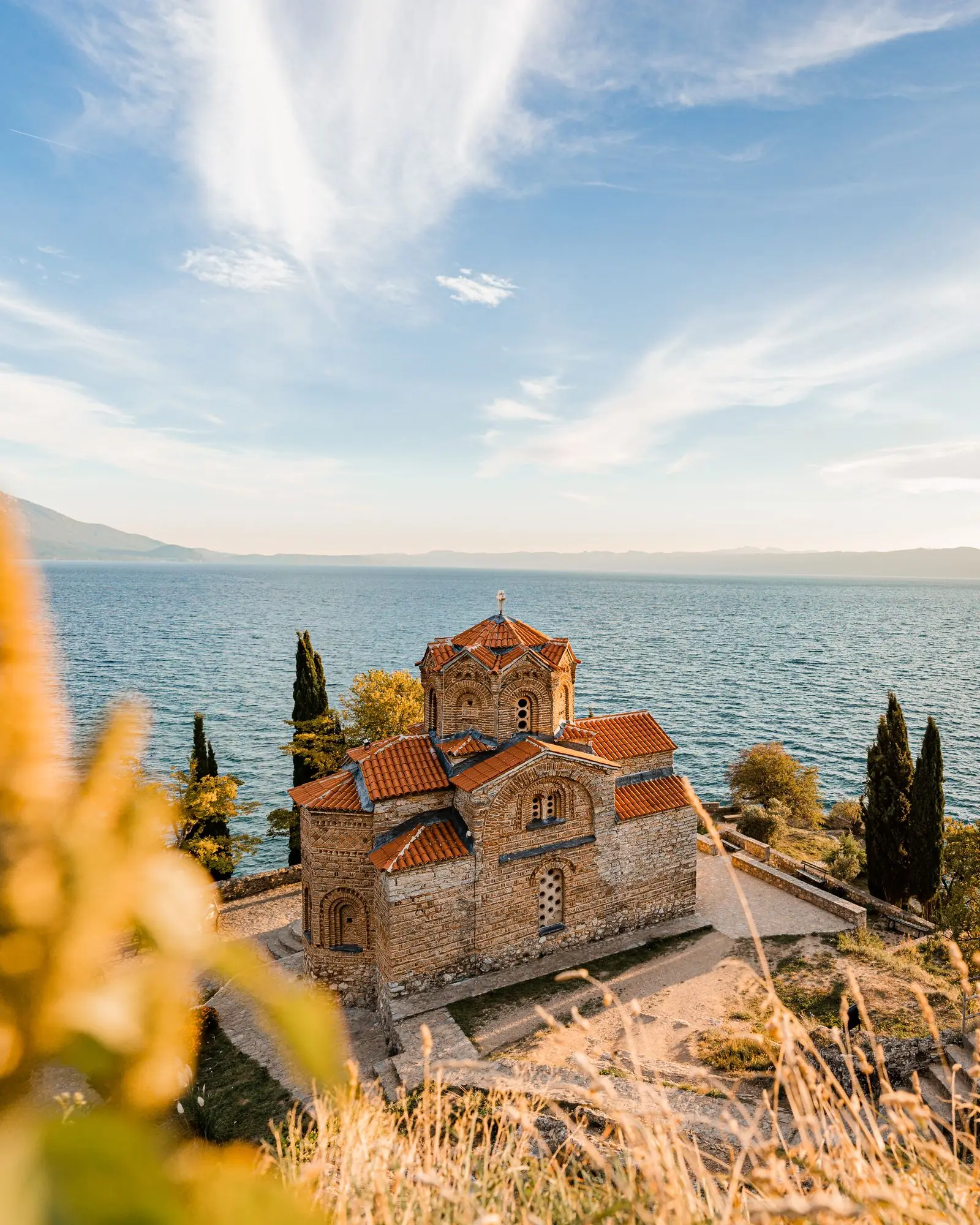 north macedonia church lake | Galerie Reisen