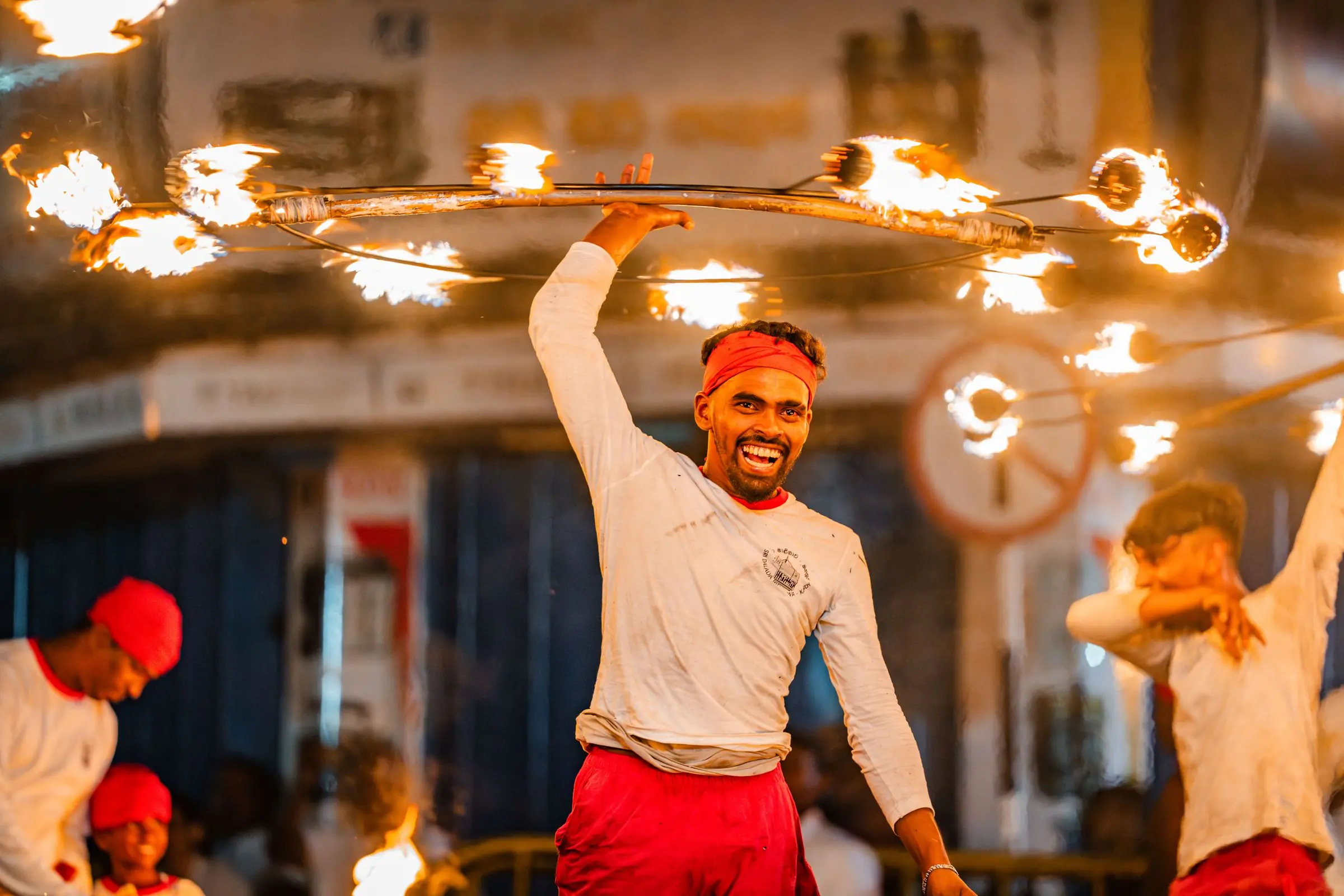 sri lanka kandy esala perahera fire | Galerie Reisen